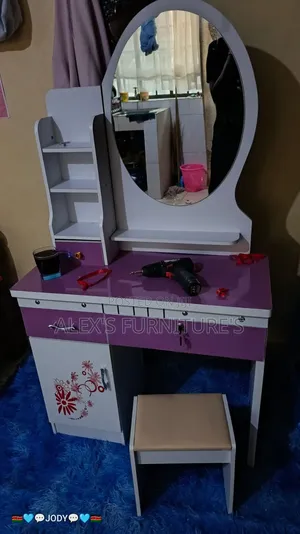 Makeup Beauty TABLE Dressing Table