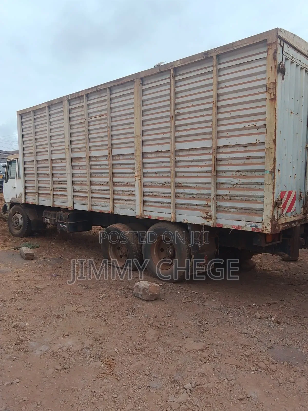 Mitsubishi Fuso 1994 White