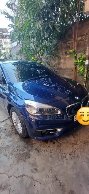 BMW 218d 2017 Blue