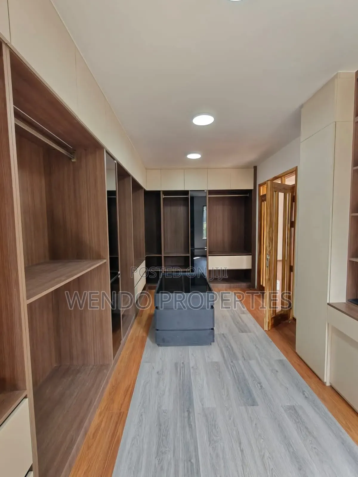 9bdrm Villa in Karen C for sale