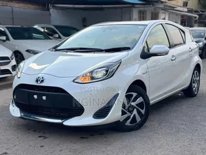 Toyota Aqua 2019 White