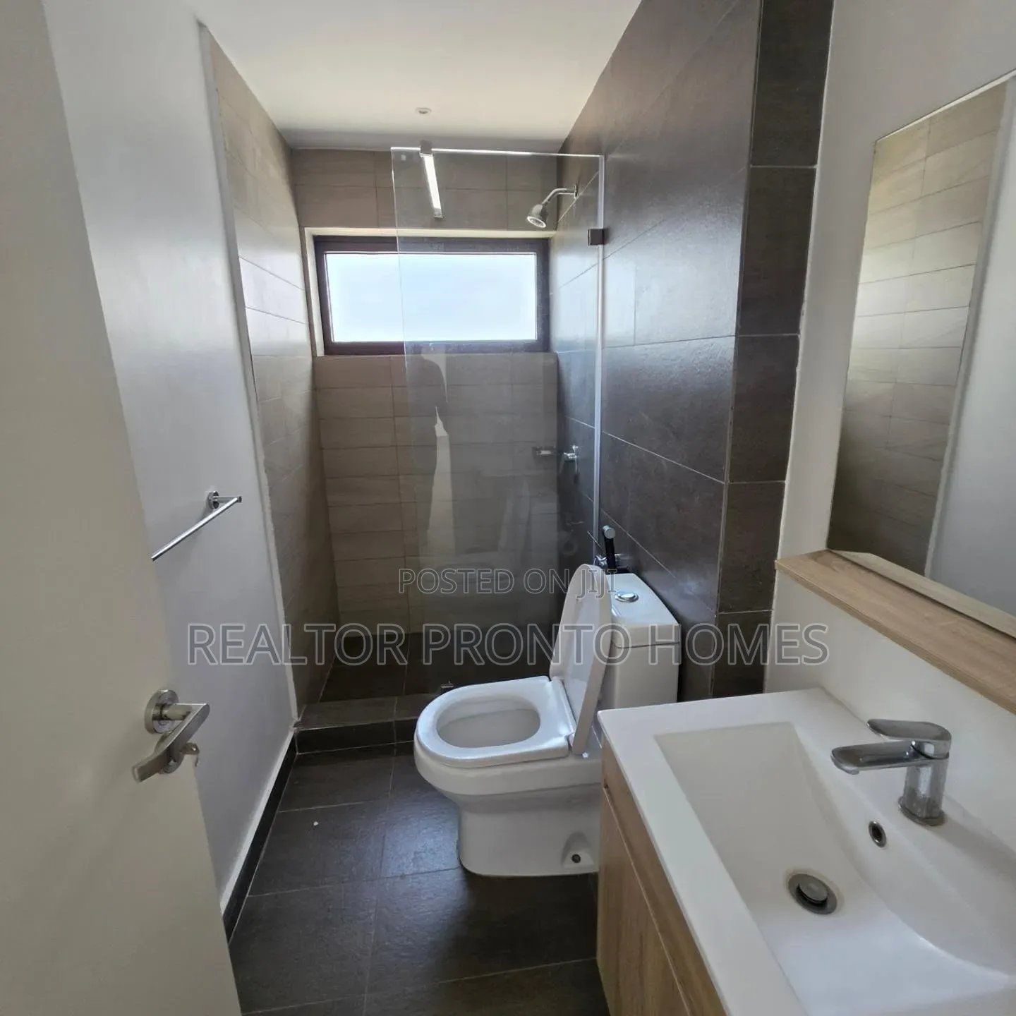 2bdrm Apartment in Lavington, Valley Arcade for rent