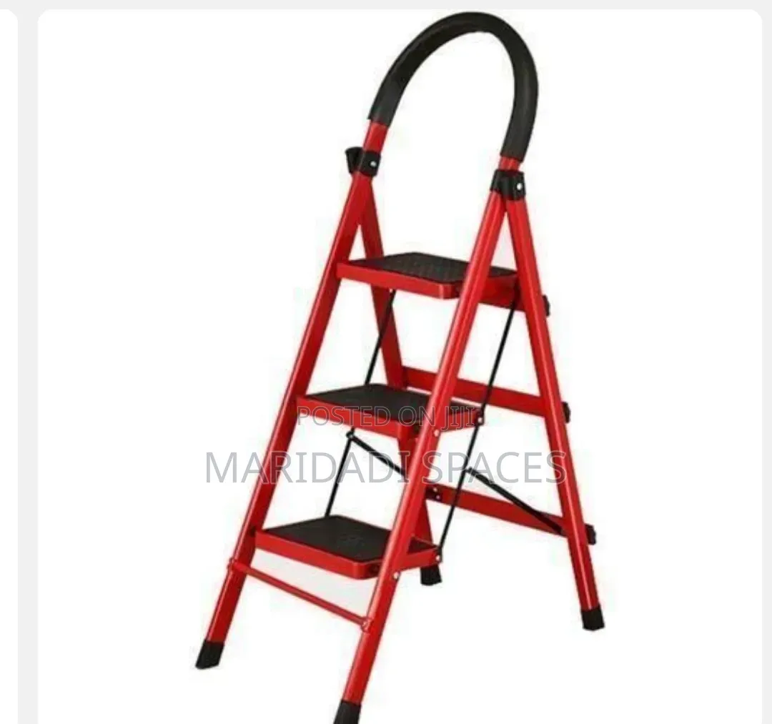 Strong and Durable 3 Tier Step Ladder
