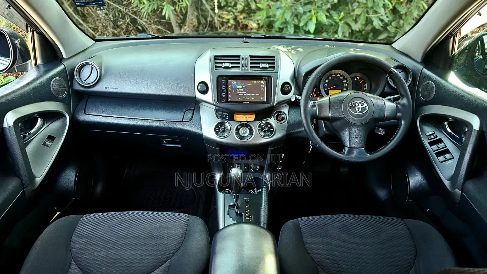 Toyota RAV4 2.5 2010 Black