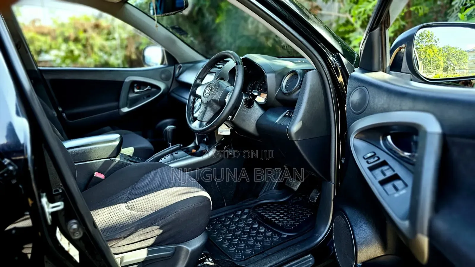 Toyota RAV4 2.5 2010 Black