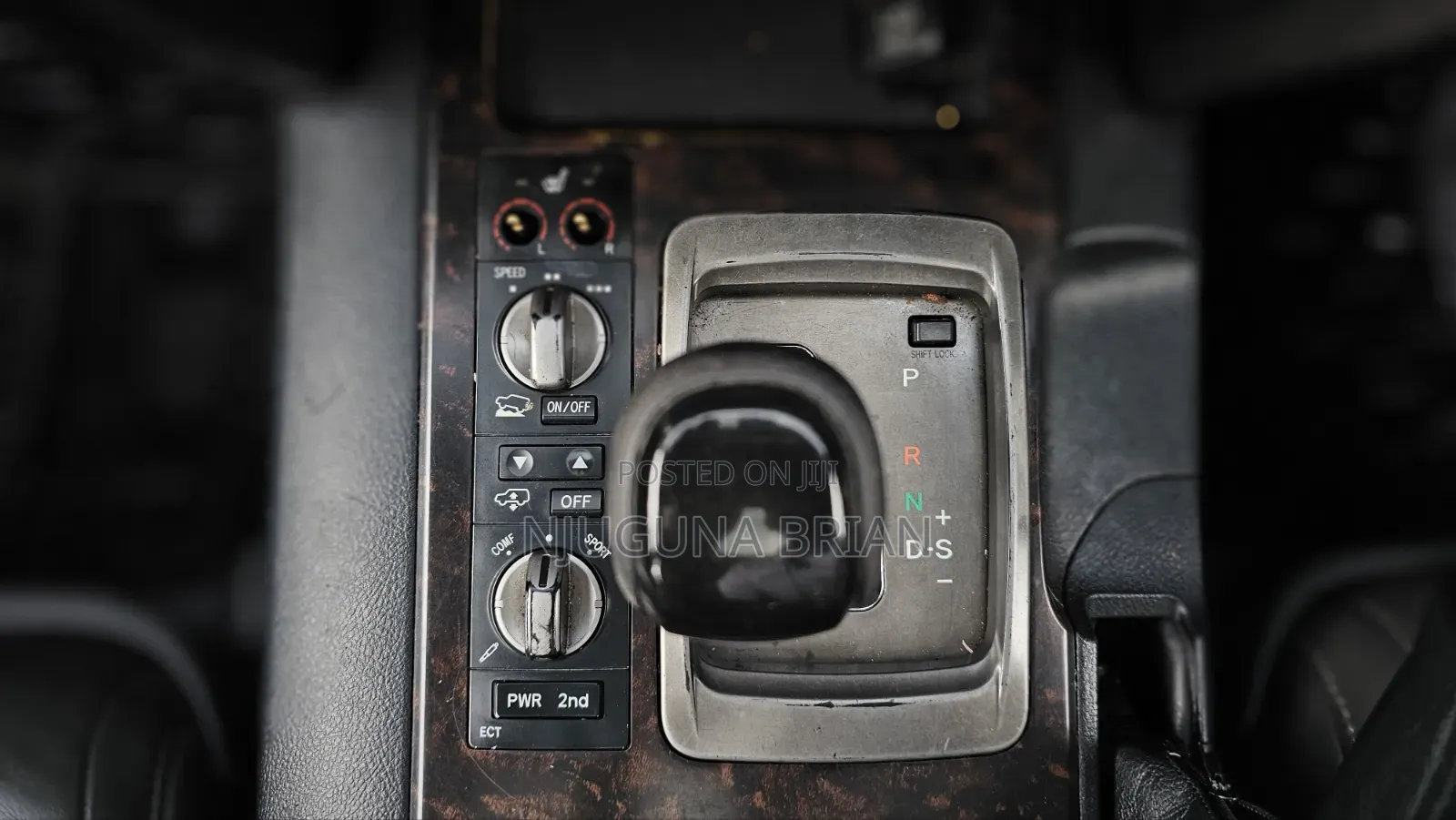 Toyota Land Cruiser 4.5 V8 VXR 2010 Gray
