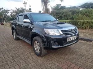 Toyota Hilux 2011