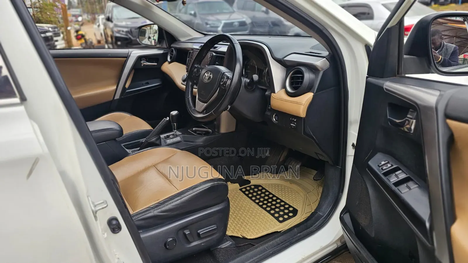 Toyota RAV4 Limited AWD (2.5L 4cyl 6A) 2016 White