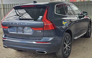Volvo XC60 T5 Inscription AWD 2019 Blue