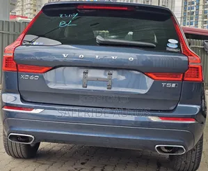 Volvo XC60 T5 Inscription AWD 2019 Blue