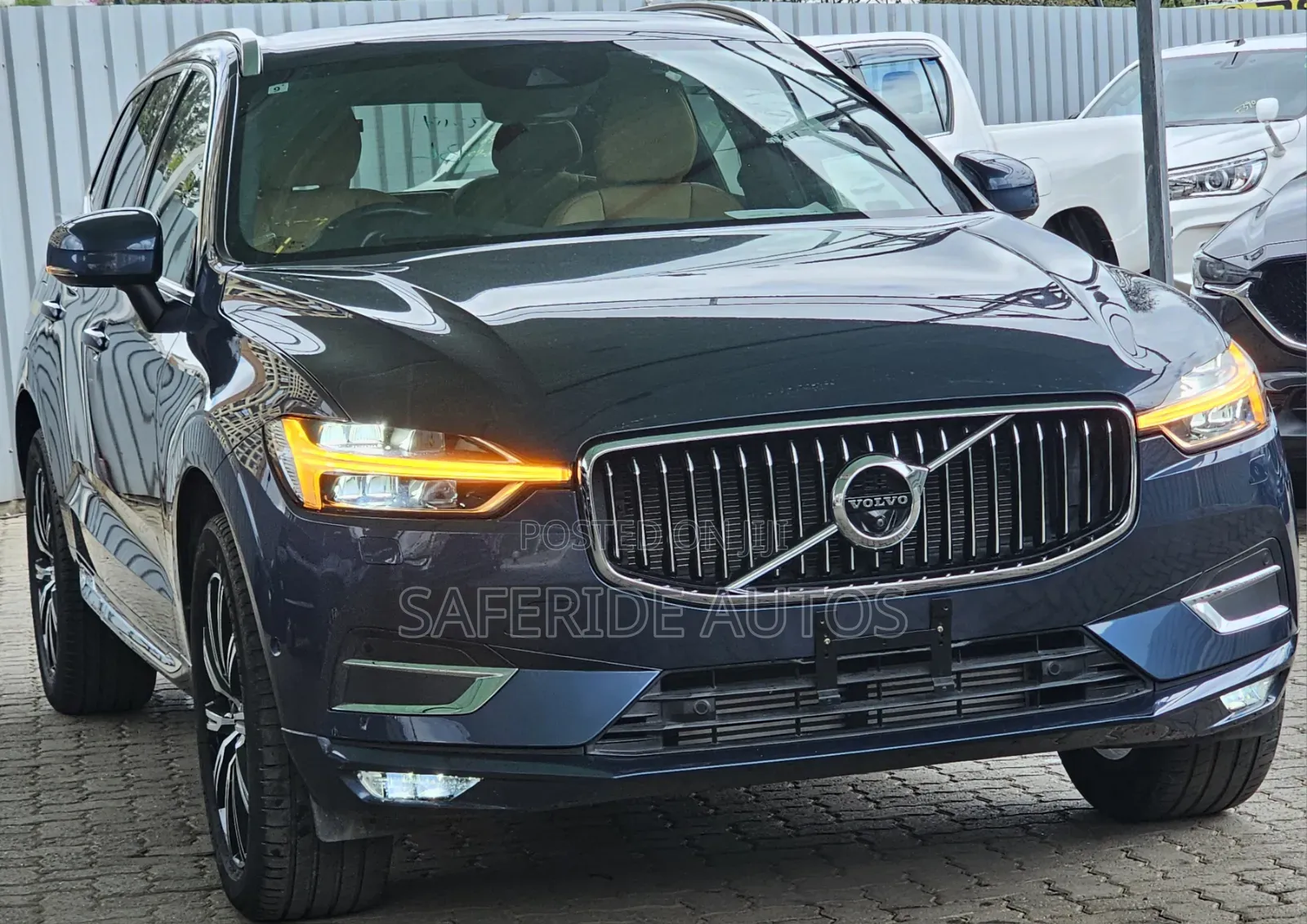 Volvo XC60 T5 Inscription AWD 2019 Blue
