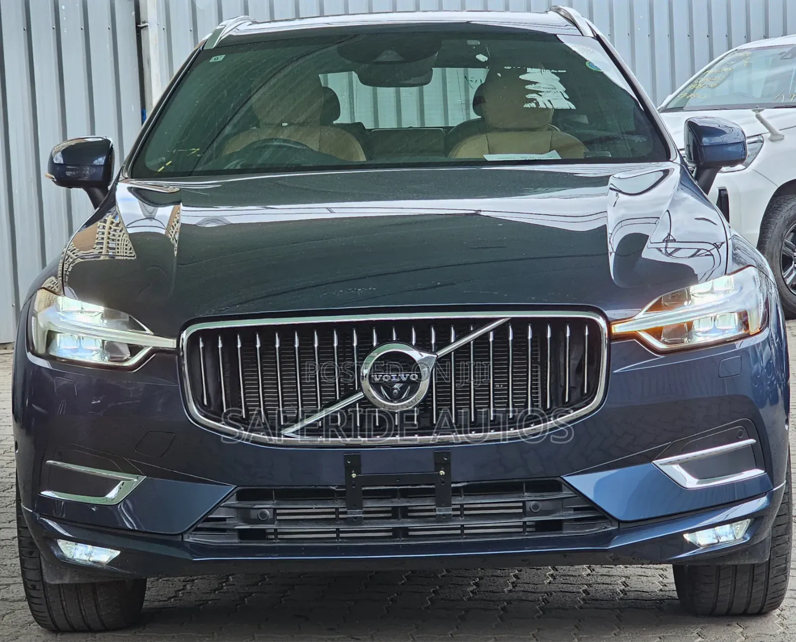 Volvo XC60 T5 Inscription AWD 2019 Blue