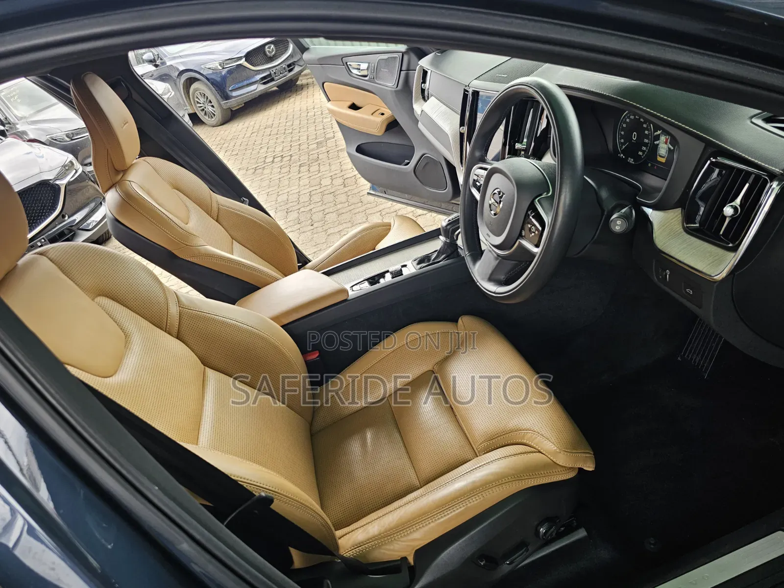 Volvo XC60 T5 Inscription AWD 2019 Blue