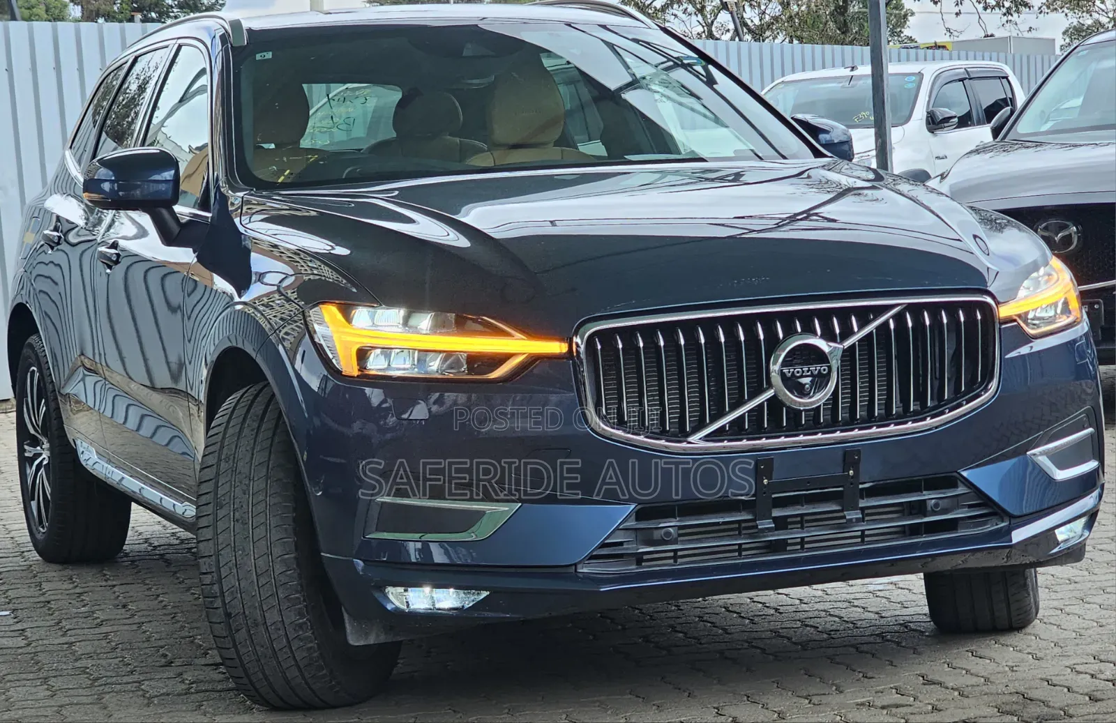 Volvo XC60 T5 Inscription AWD 2019 Blue