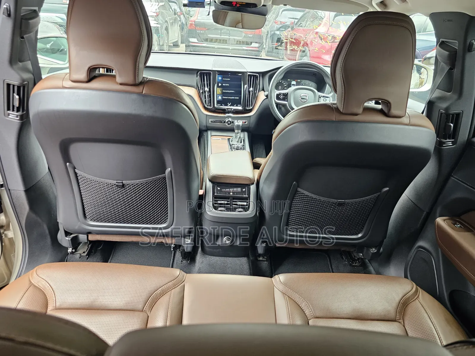 Volvo XC60 T5 Inscription AWD 2019 Gold