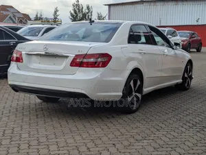 Mercedes-Benz E250 2012 White