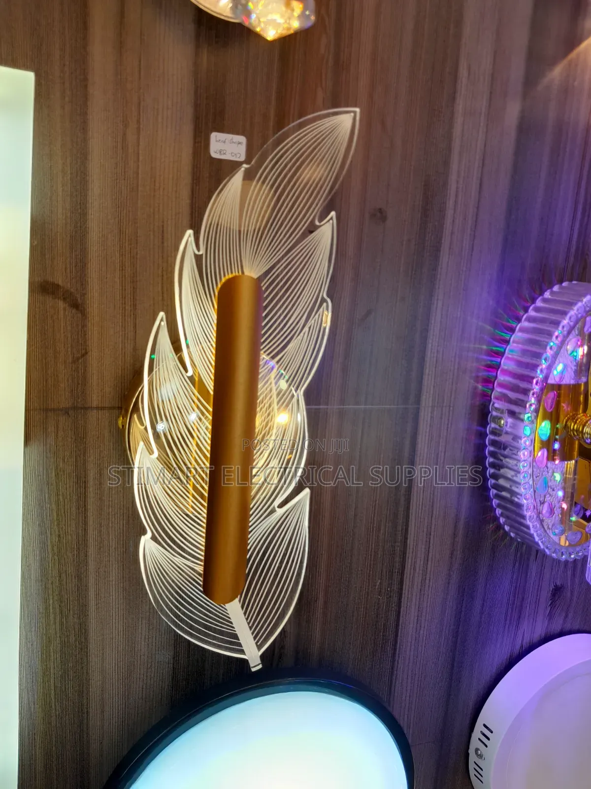 Leaf Shape Wall Bracket
