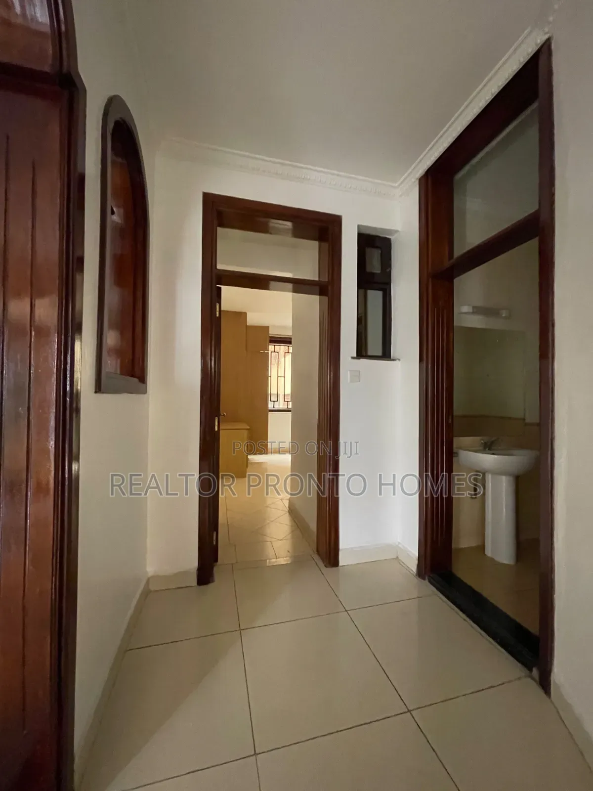 3bdrm Apartment in Kilimani, Hurlingham for rent