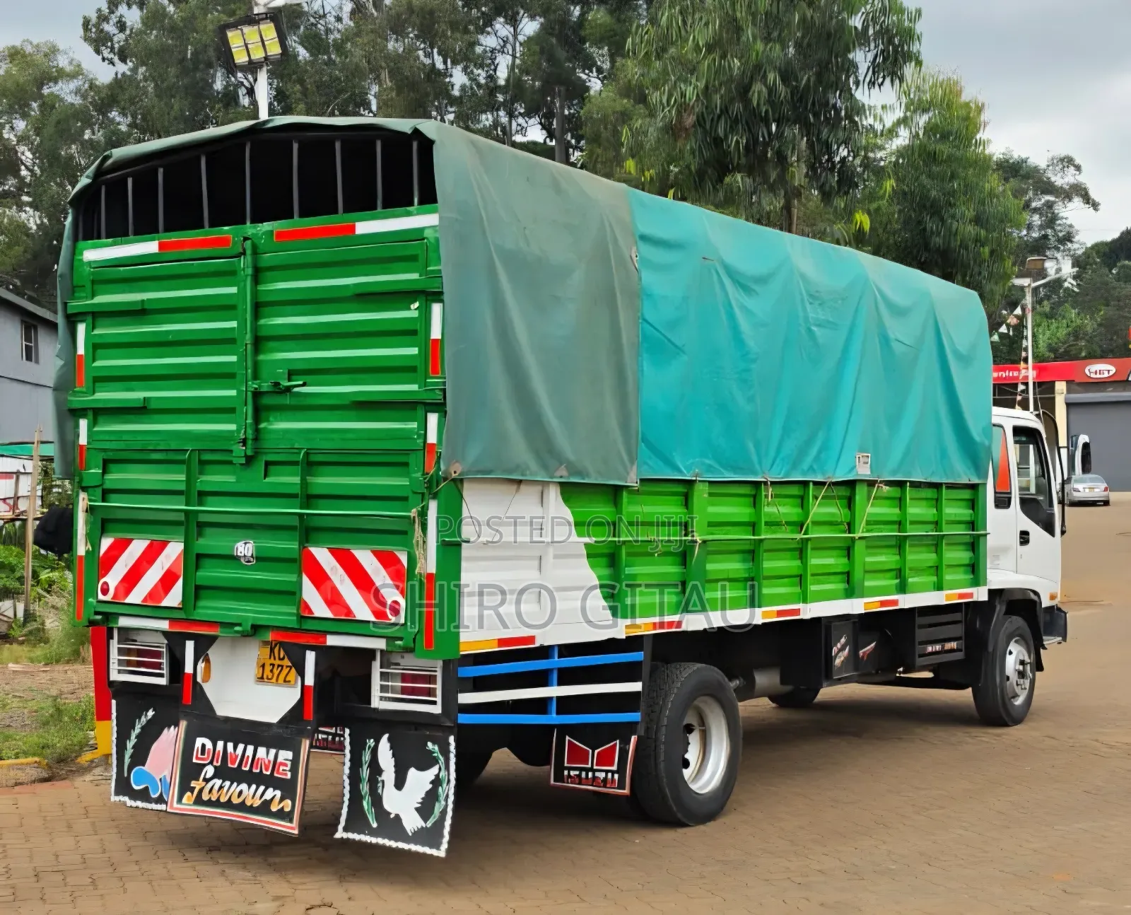 Isuzu FRR Local