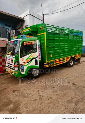 Isuzu NQR Lorry