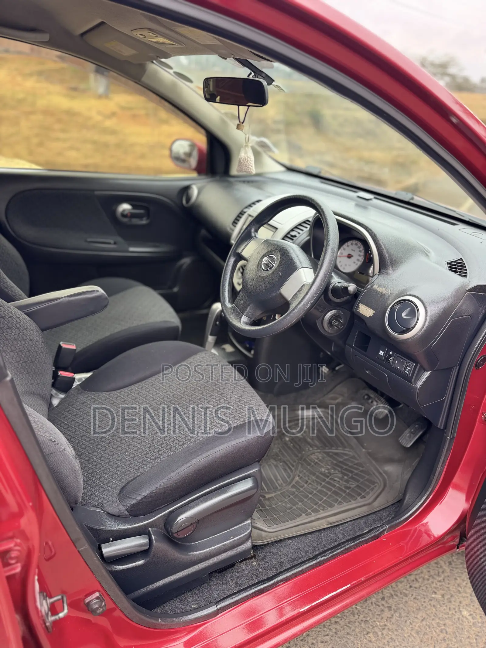 Nissan Note 1.4 2012 Red