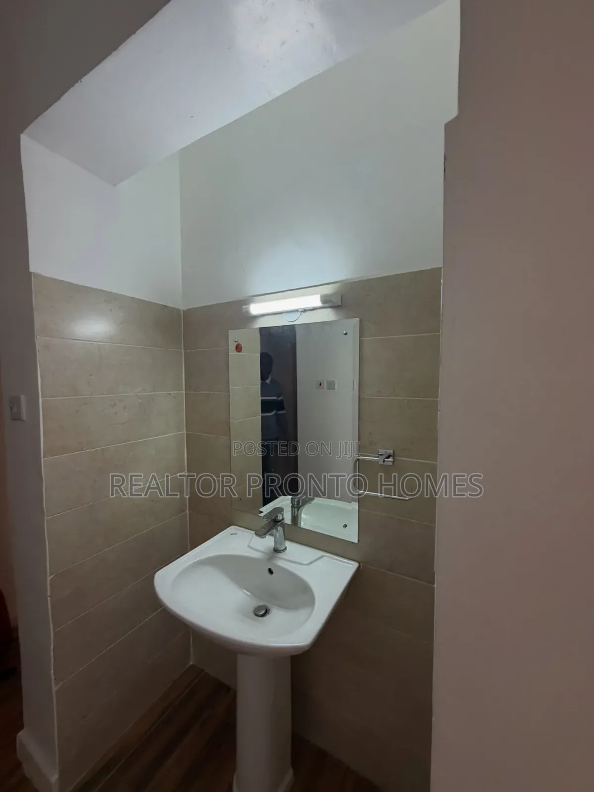2bdrm Apartment in Lavington, Valley Arcade for rent