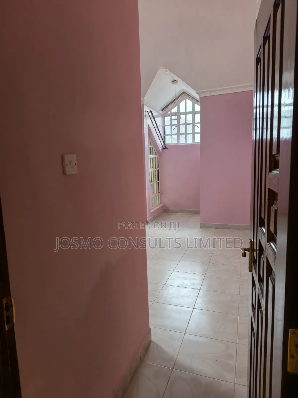 5bdrm Maisonette in Kamakis for rent