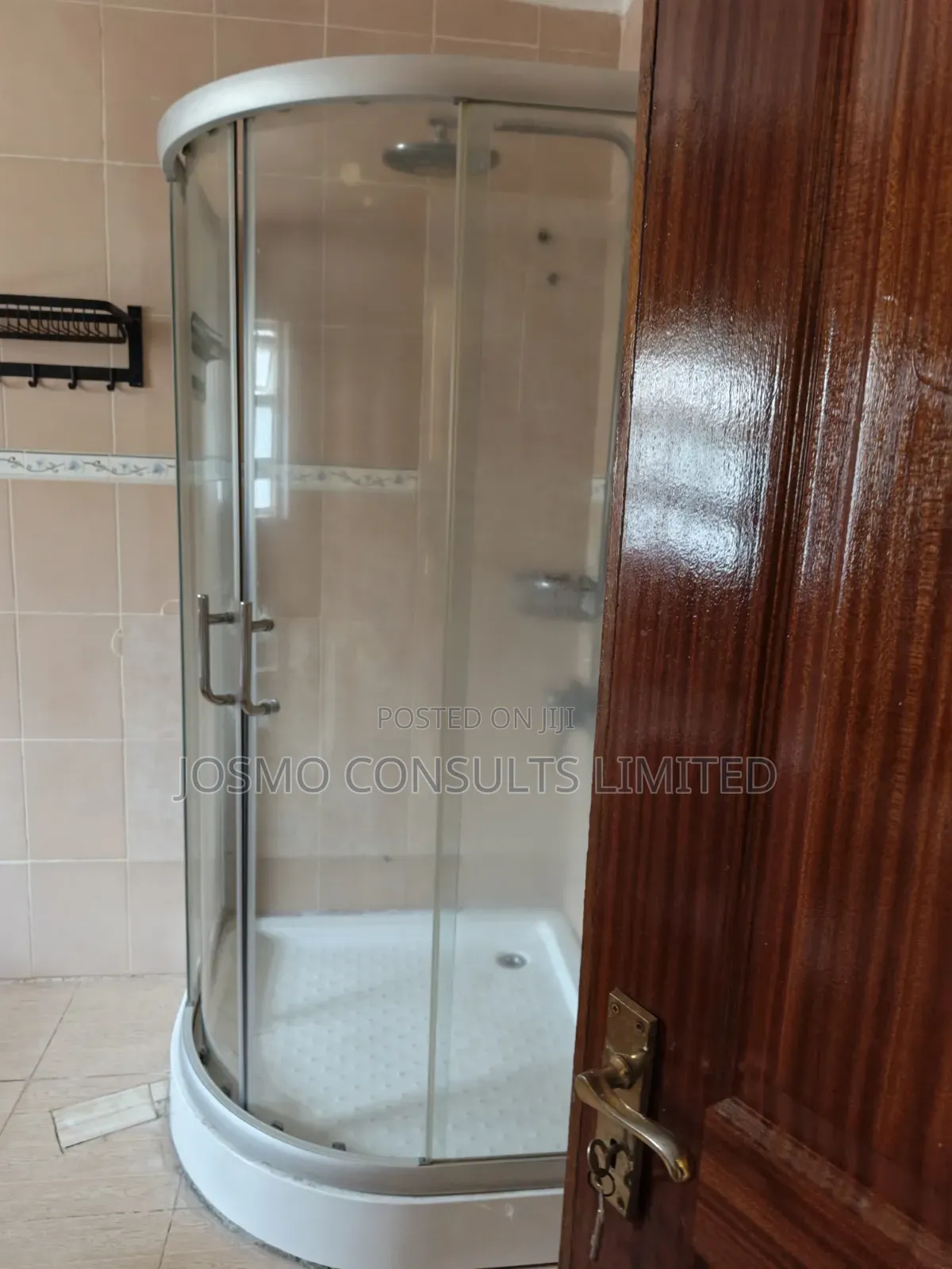 5bdrm Maisonette in Kamakis for rent