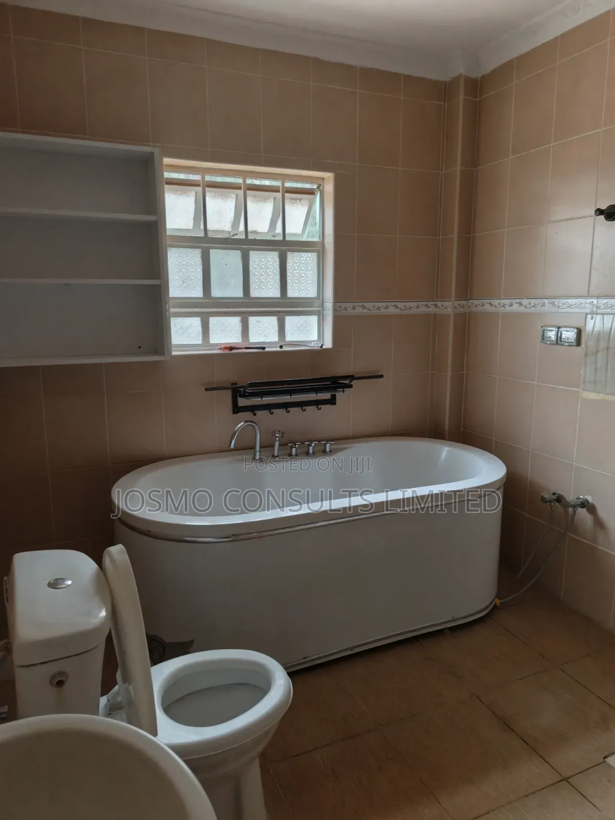 5bdrm Maisonette in Kamakis for rent