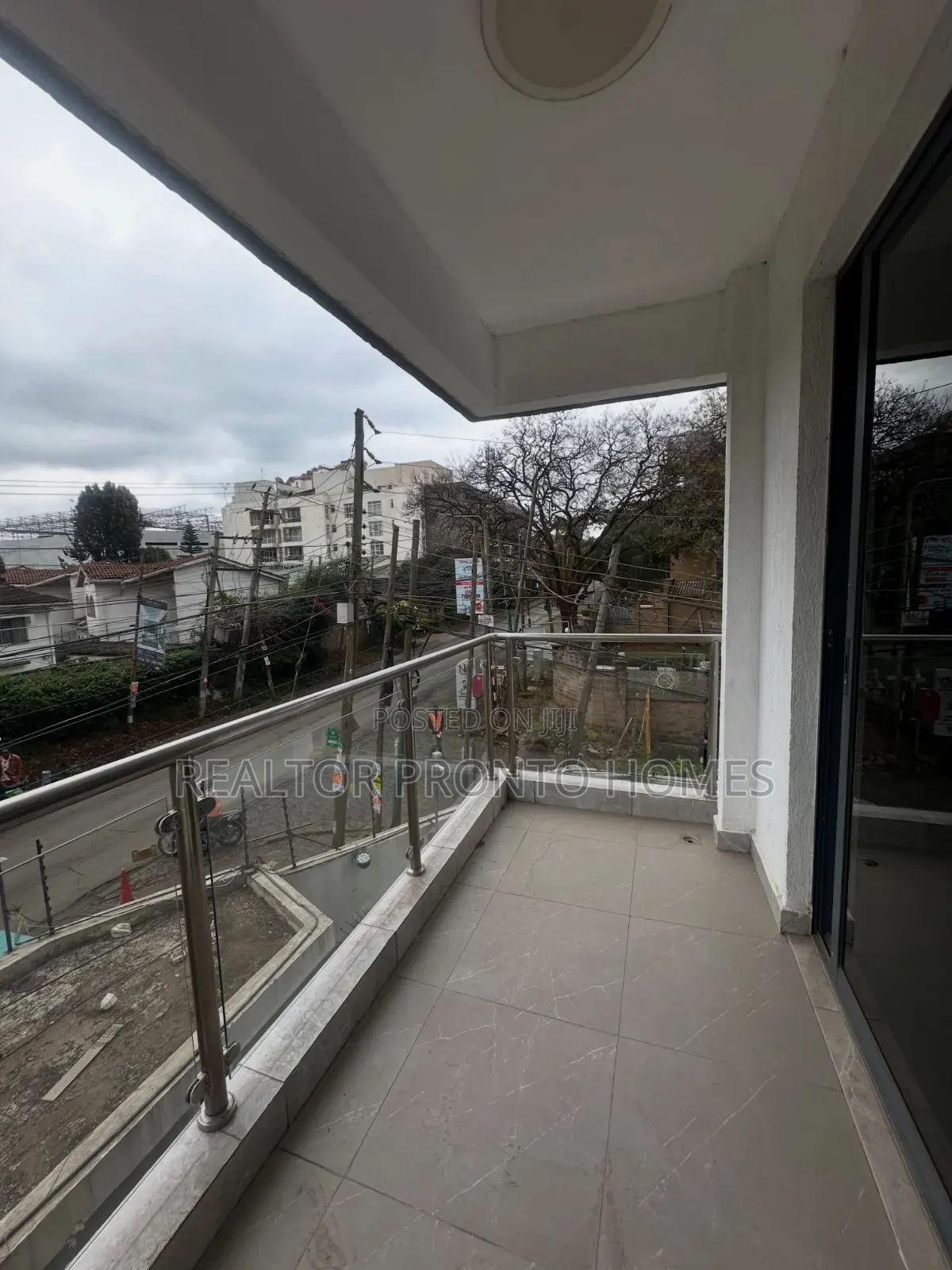 3bdrm Apartment in Riara, Valley Arcade for rent