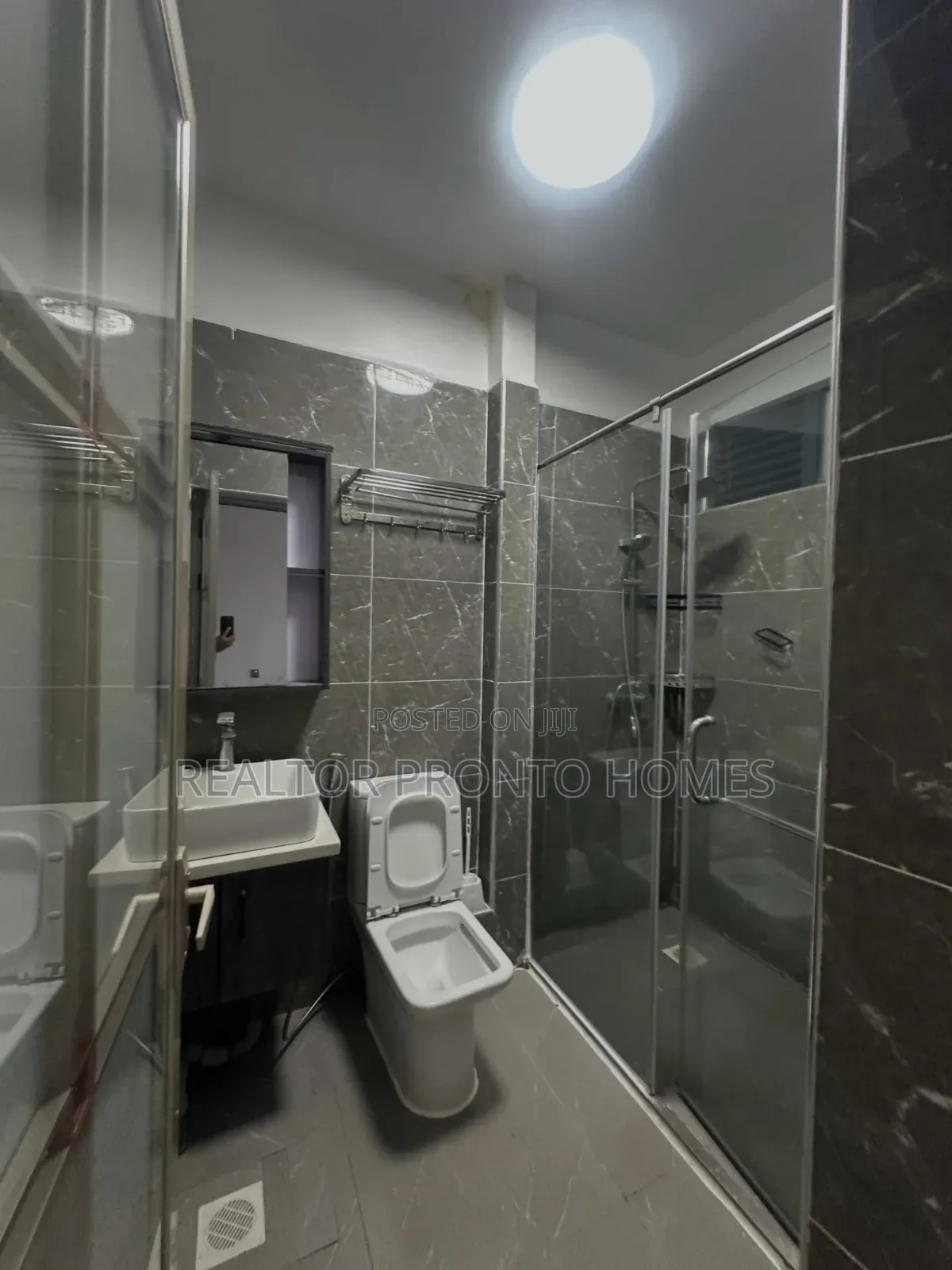 3bdrm Apartment in Riara, Valley Arcade for rent