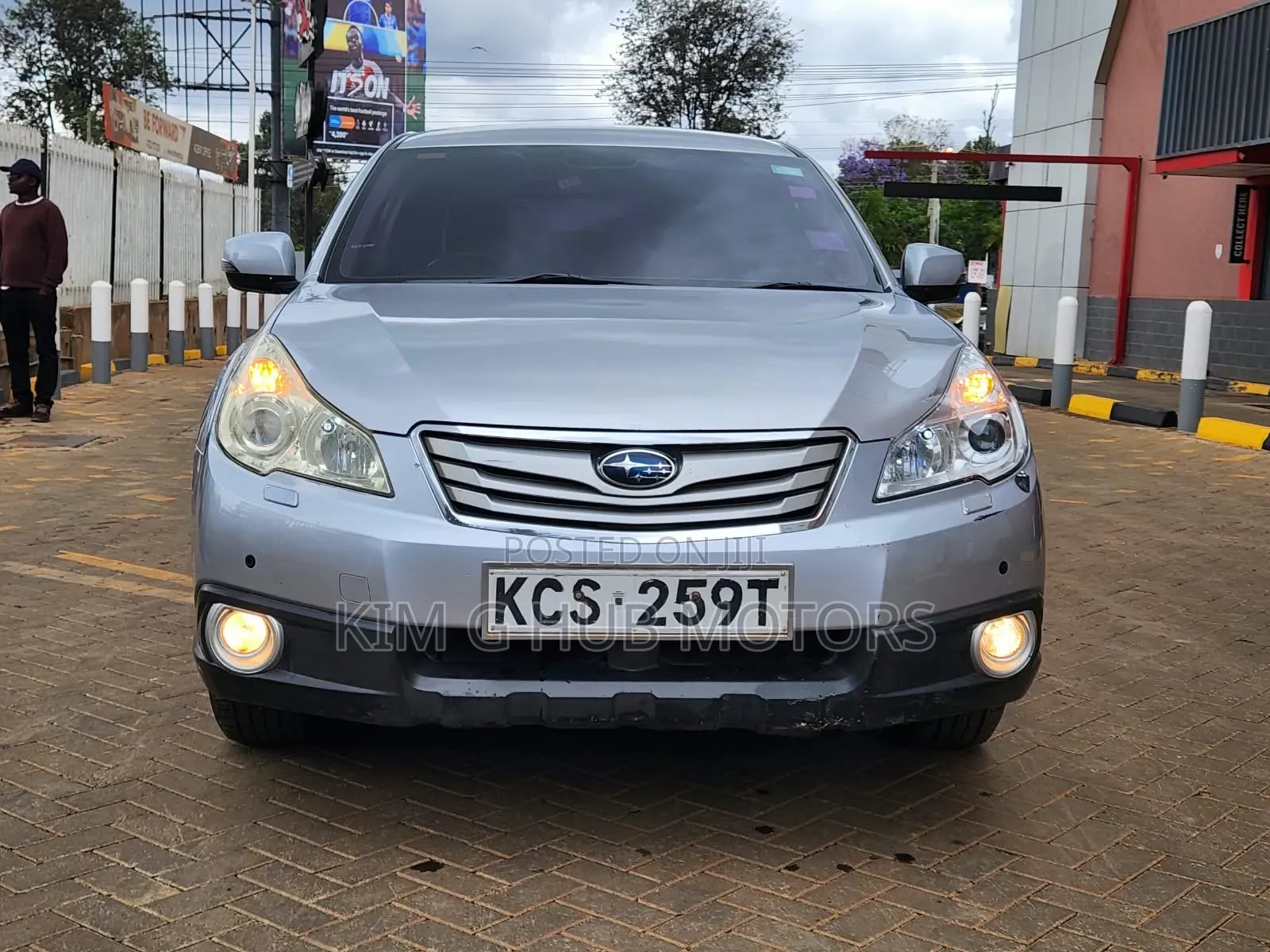 Subaru Outback 2012 Silver