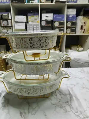White and Gold Chaffing Dish