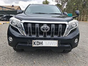 Toyota Land Cruiser 2015 Black