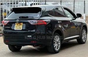 Toyota Harrier 2.0 2016 Black