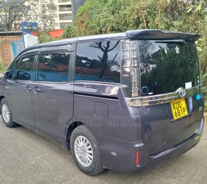 Toyota Noah 2014 Black
