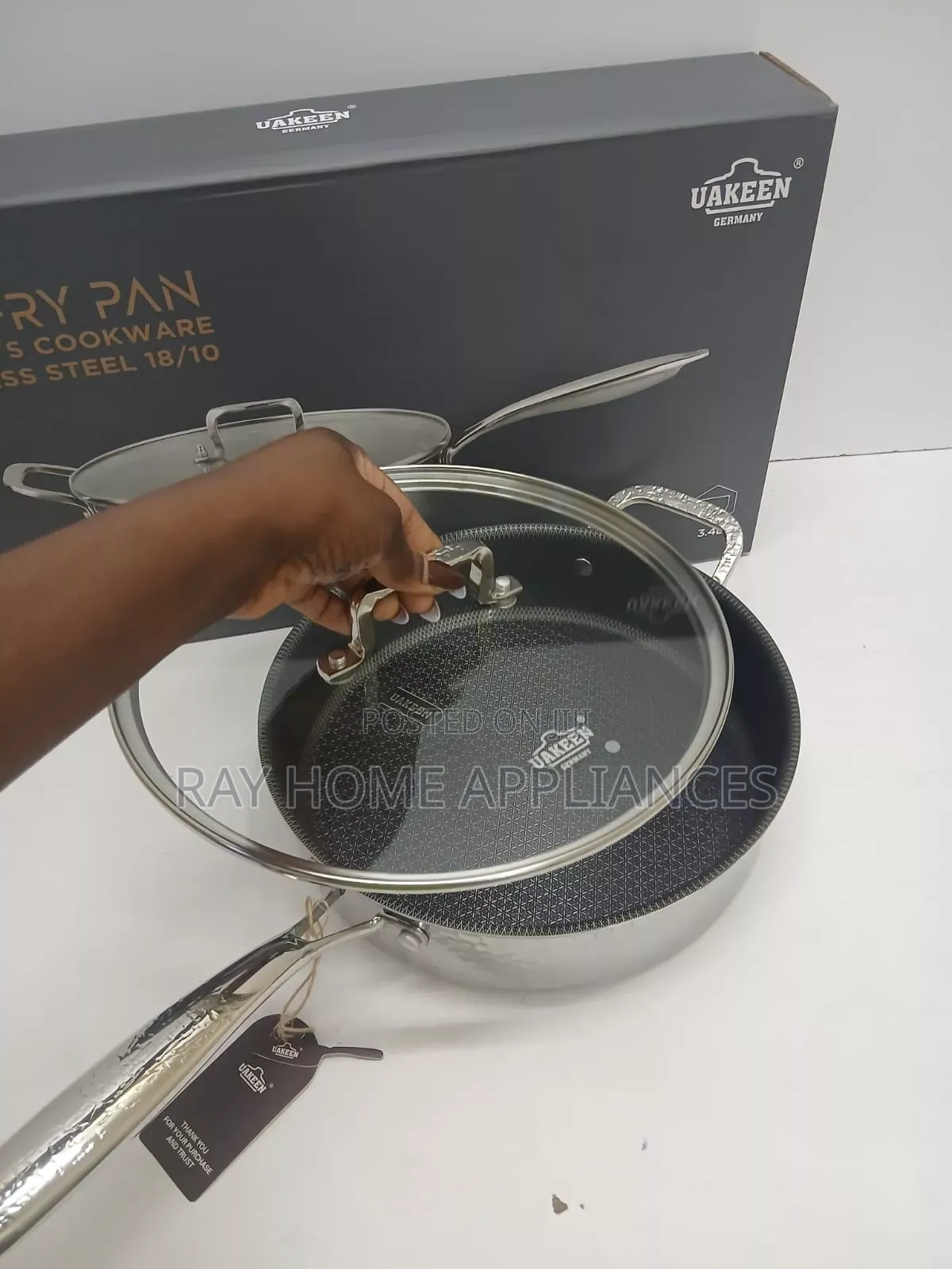 3.4litres Stainless Steel Non_stick Frying Pan 
26Cm