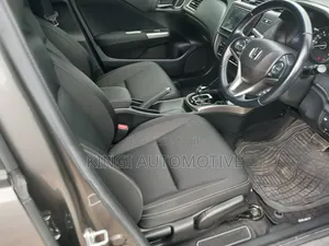 Honda Grace 2020 Gray