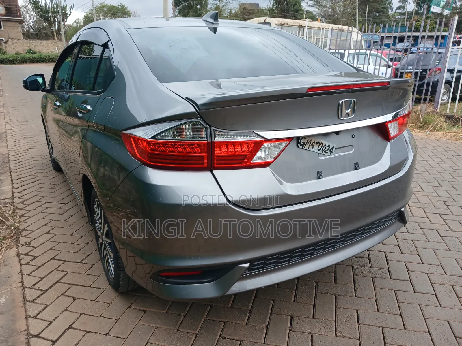 Honda Grace 2020 Gray