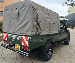 Toyota Land Cruiser 79 Series 2017 Green