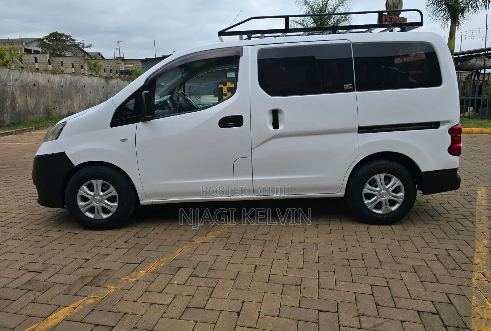 Nissan NV200 2013 White