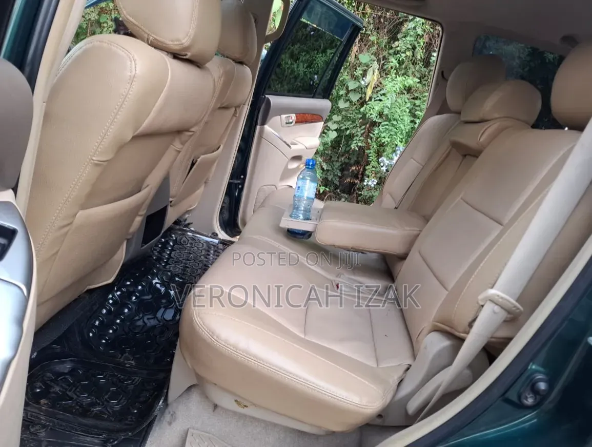 Toyota Land Cruiser Prado 2006 Green