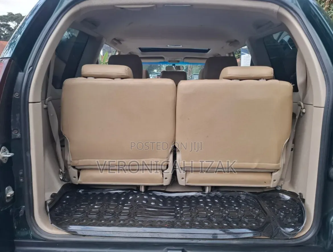 Toyota Land Cruiser Prado 2006 Green