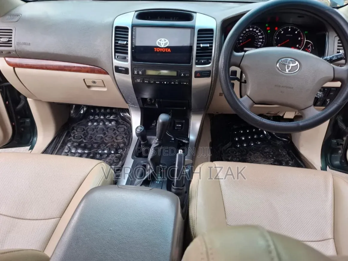 Toyota Land Cruiser Prado 2006 Green