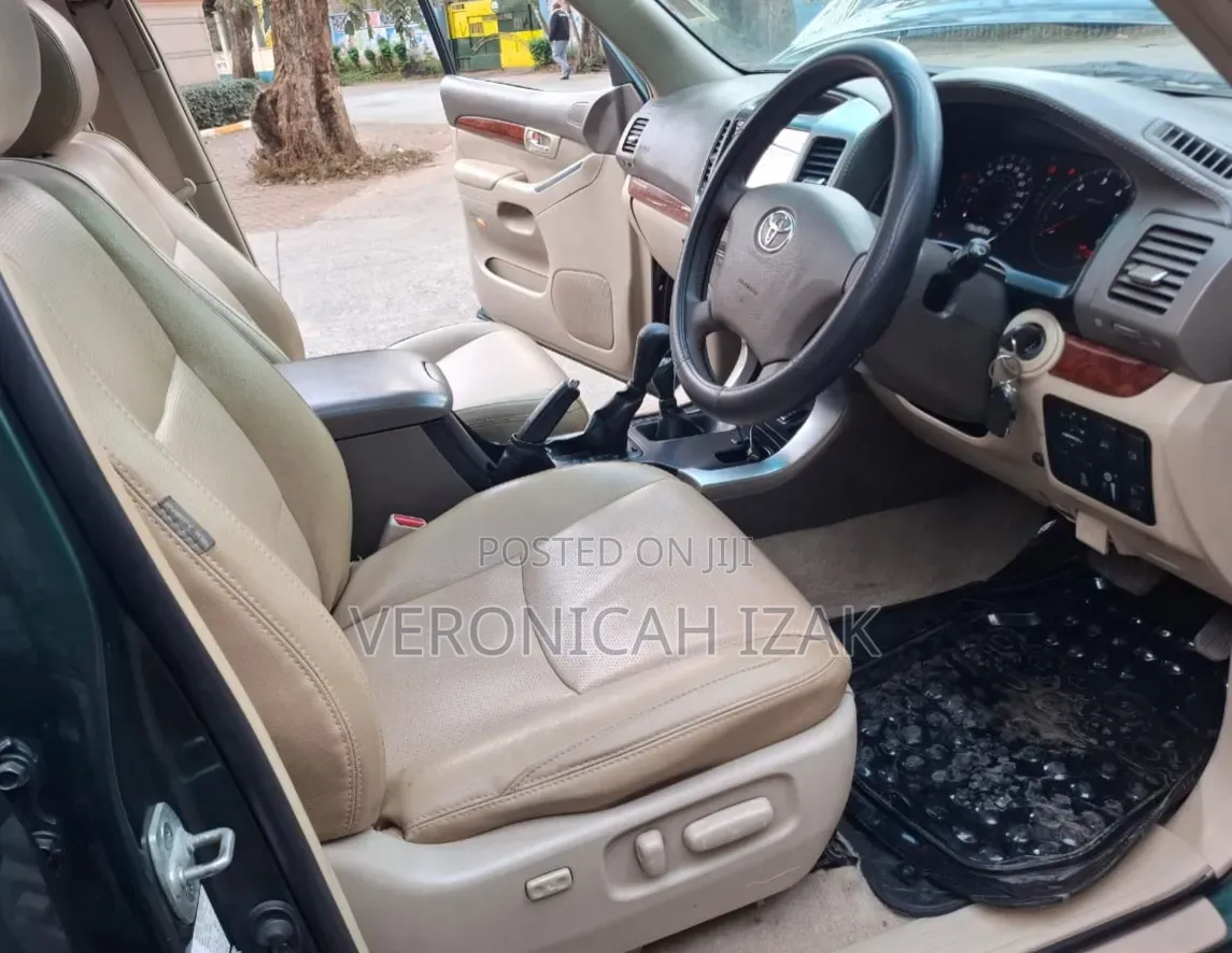 Toyota Land Cruiser Prado 2006 Green