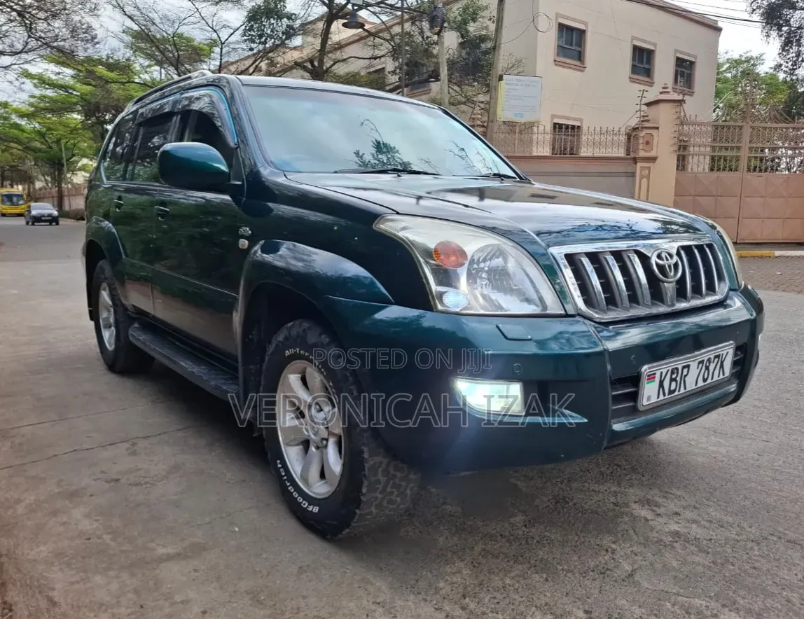 Toyota Land Cruiser Prado 2006 Green