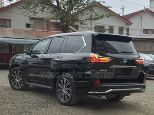 Lexus LX 570 AWD 2020 Black