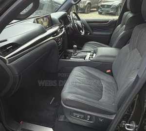 Lexus LX 570 AWD 2020 Black