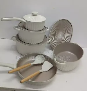 11pcs Set(vk 27)
Premium High Quality Uakeen Non_stick Cookware Set