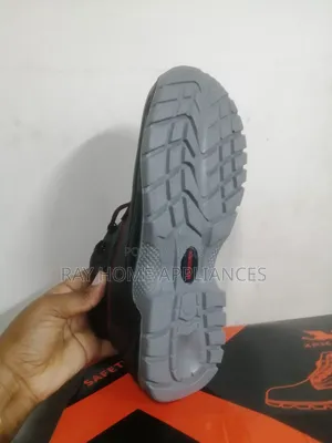Leather Safety Boot in Different Sizes